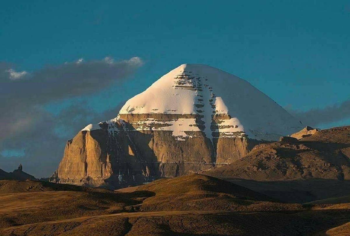 Mysterious places in the world Mount Kailash mystery Kailash parvat unclimbed mountain