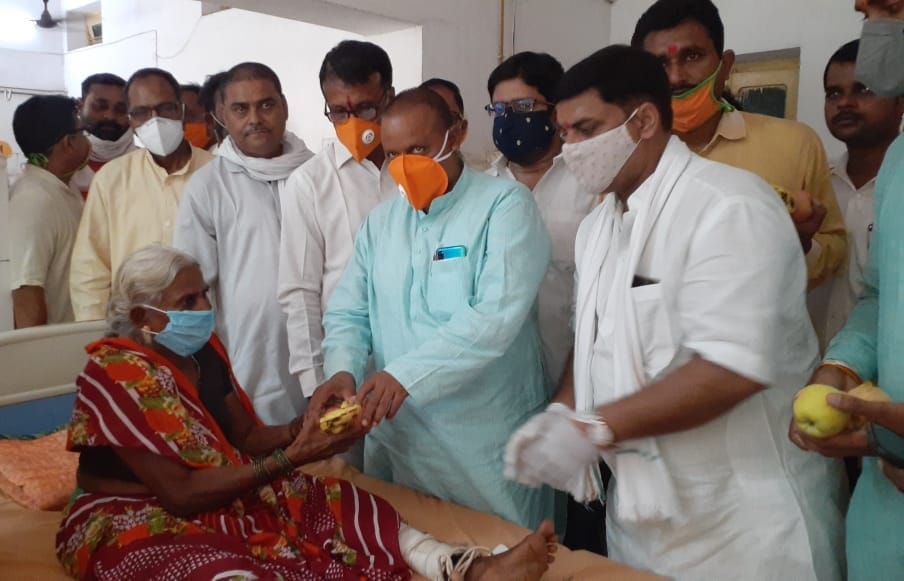 Rajendra Prasad Mishra remembered on 16th death anniversary by performing service program