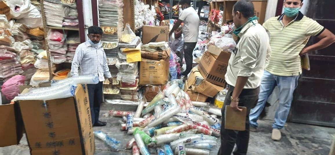 Municipal corporation caught 12 quintal polythene disposals