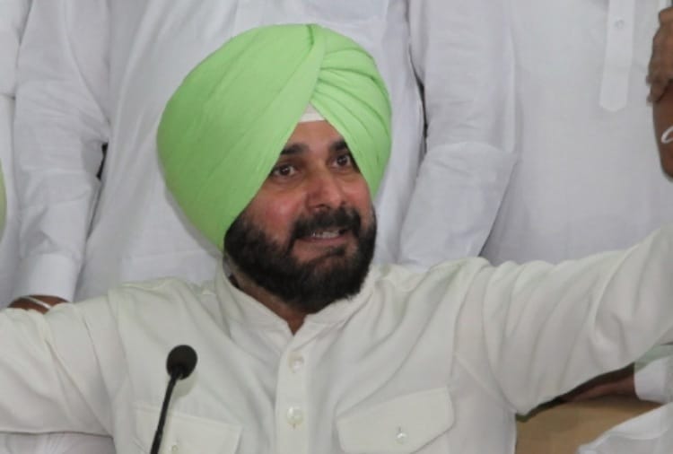 Punjab News in Hindi: Harish Rawat gave big statement on Navjot Singh Sidhu
