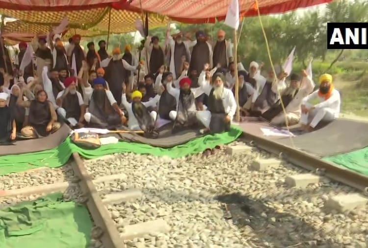Kisan Mazdoor Sangharsh Committee rail roko agitation in Amritsar against farm laws enters 15th day