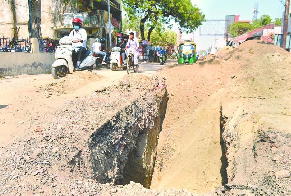 Road built with 3.50 crores, dug in two months