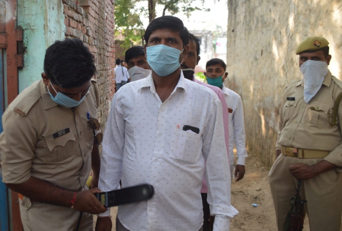 Hathras: Monitoring with CCTV camera, security remains very strong