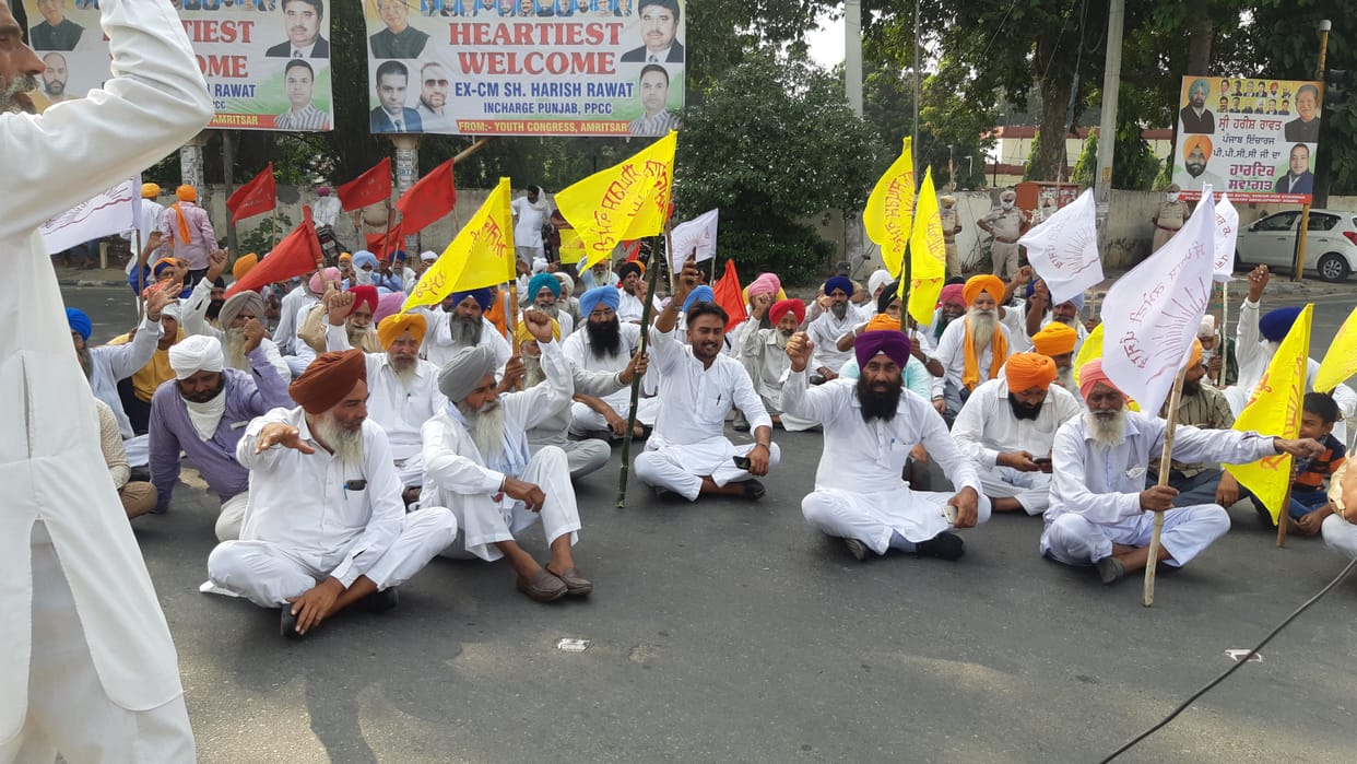 Amritsar: Nijjarpura toll plaza got closed