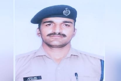 कांस्टेबल पूर्णानंद
