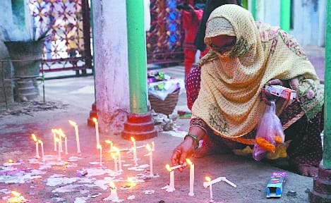 Imam Hussain's Chehalum celebrated with akidat and simplicity throughout the city