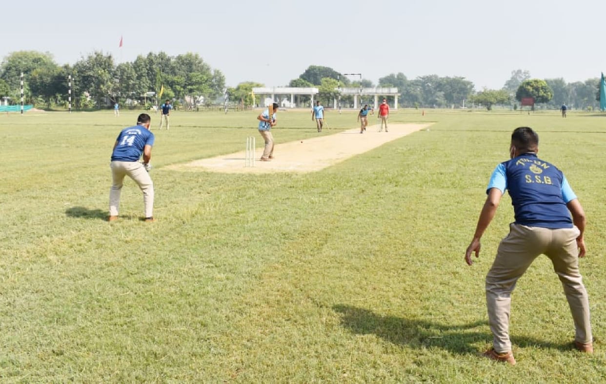 Headquarters team won the cricket match