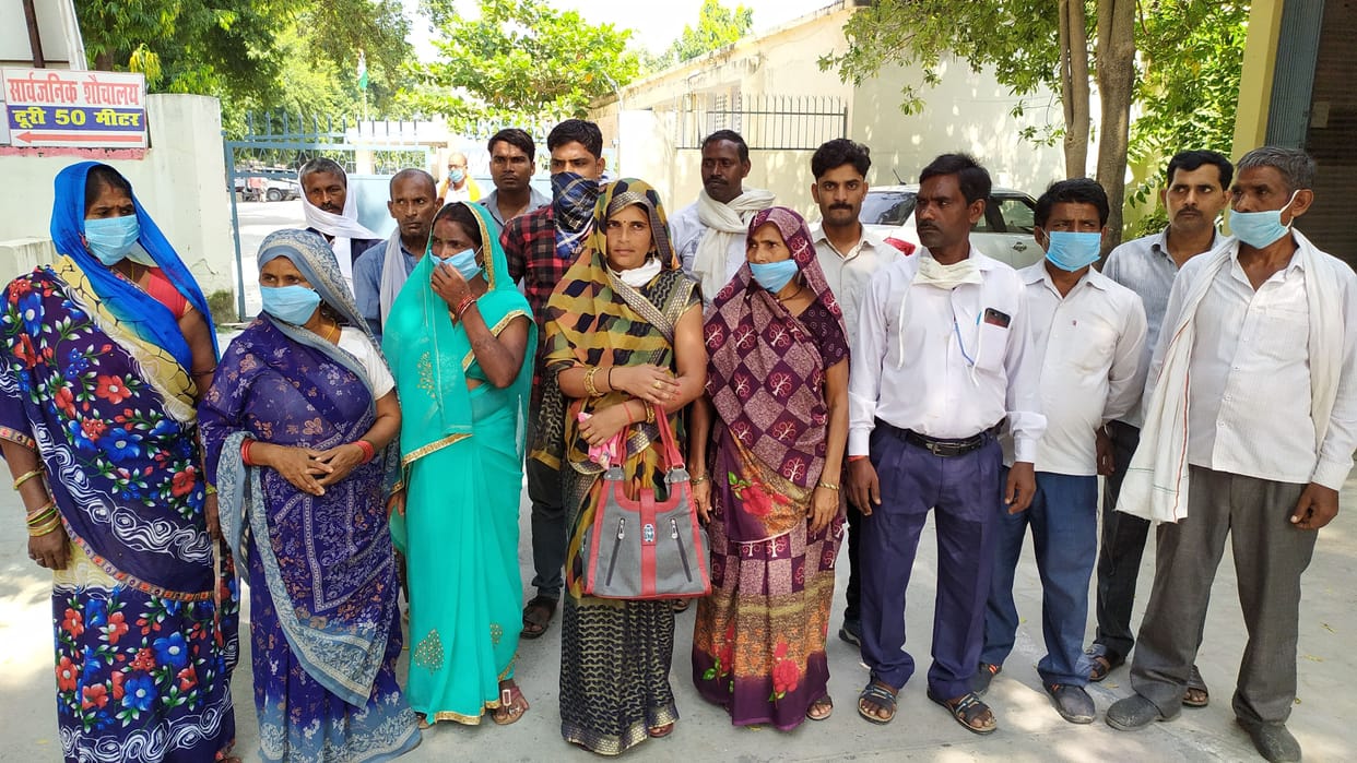 bhitaura blok pramukh ne deeem ke samaksh rakha apana paksh