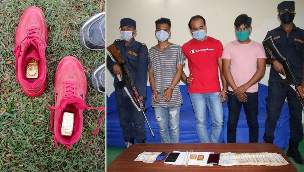 Three smugglers carrying gold hiding in shoes arrested