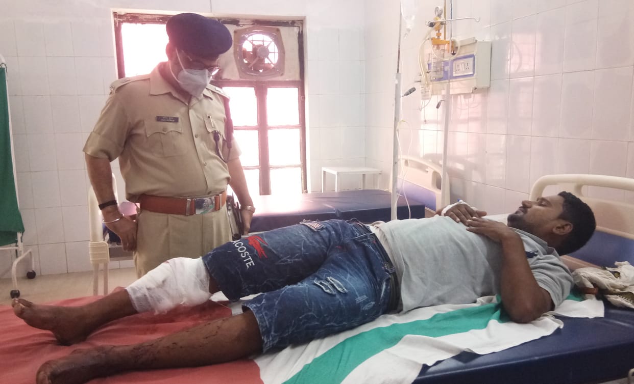 Historyheater arrested in police encounter, shot in the leg