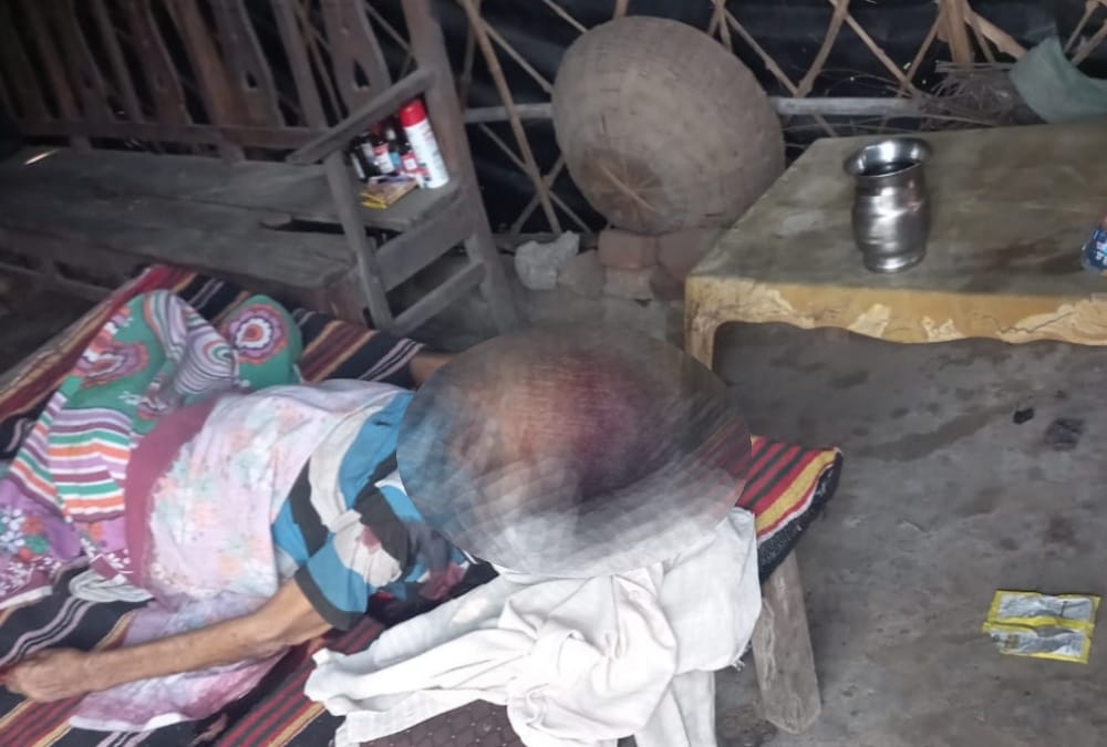 An old man dead body found in a hut in Rajajipuram Lucknow.