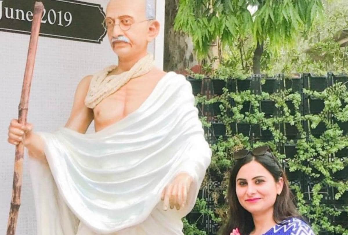 online event on the sampoorna swadeshi theme on gandhi Jayanti