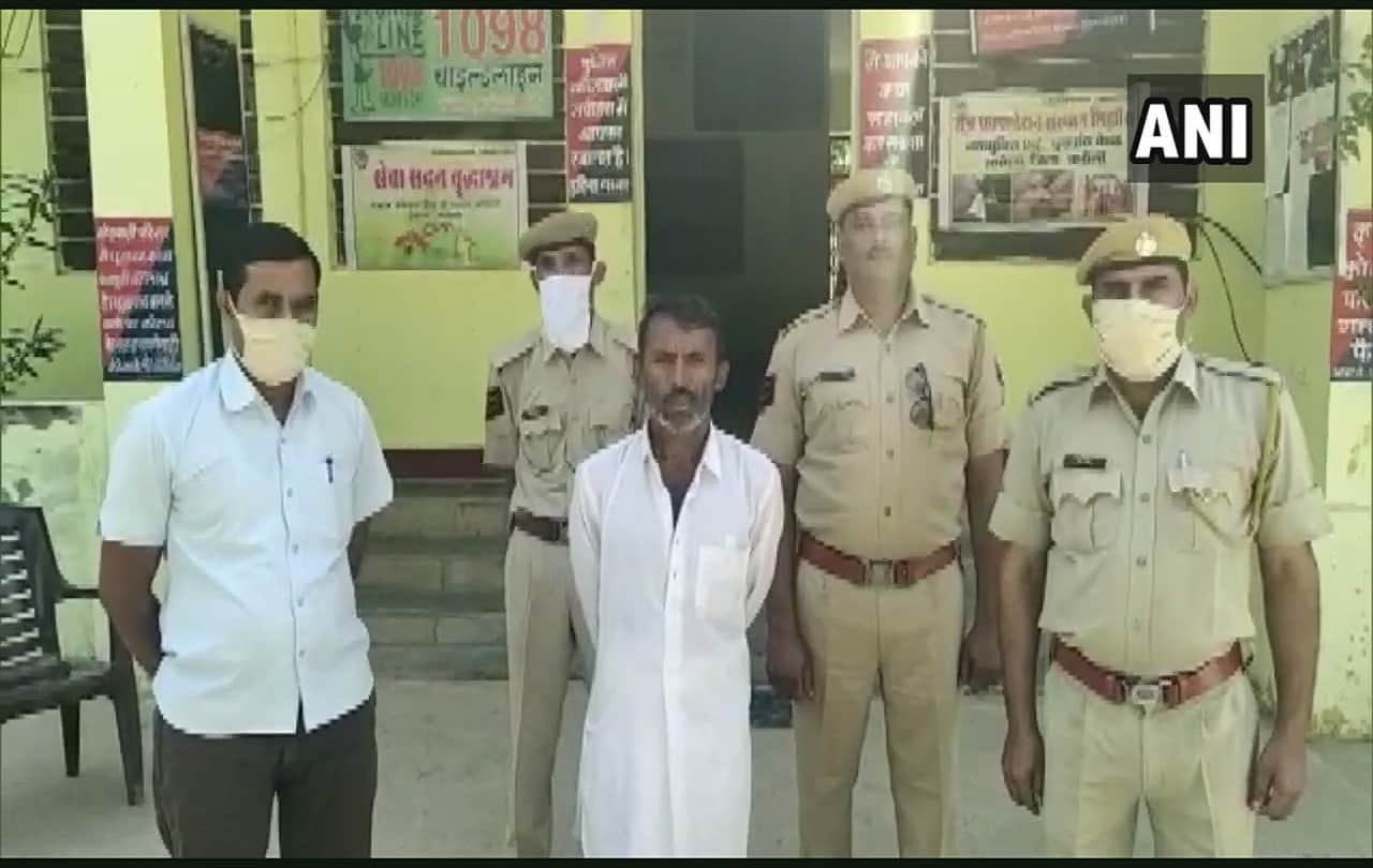Riteish Deshmukh Angry reaction To Temple Priests Brutal Murder In Rajasthan