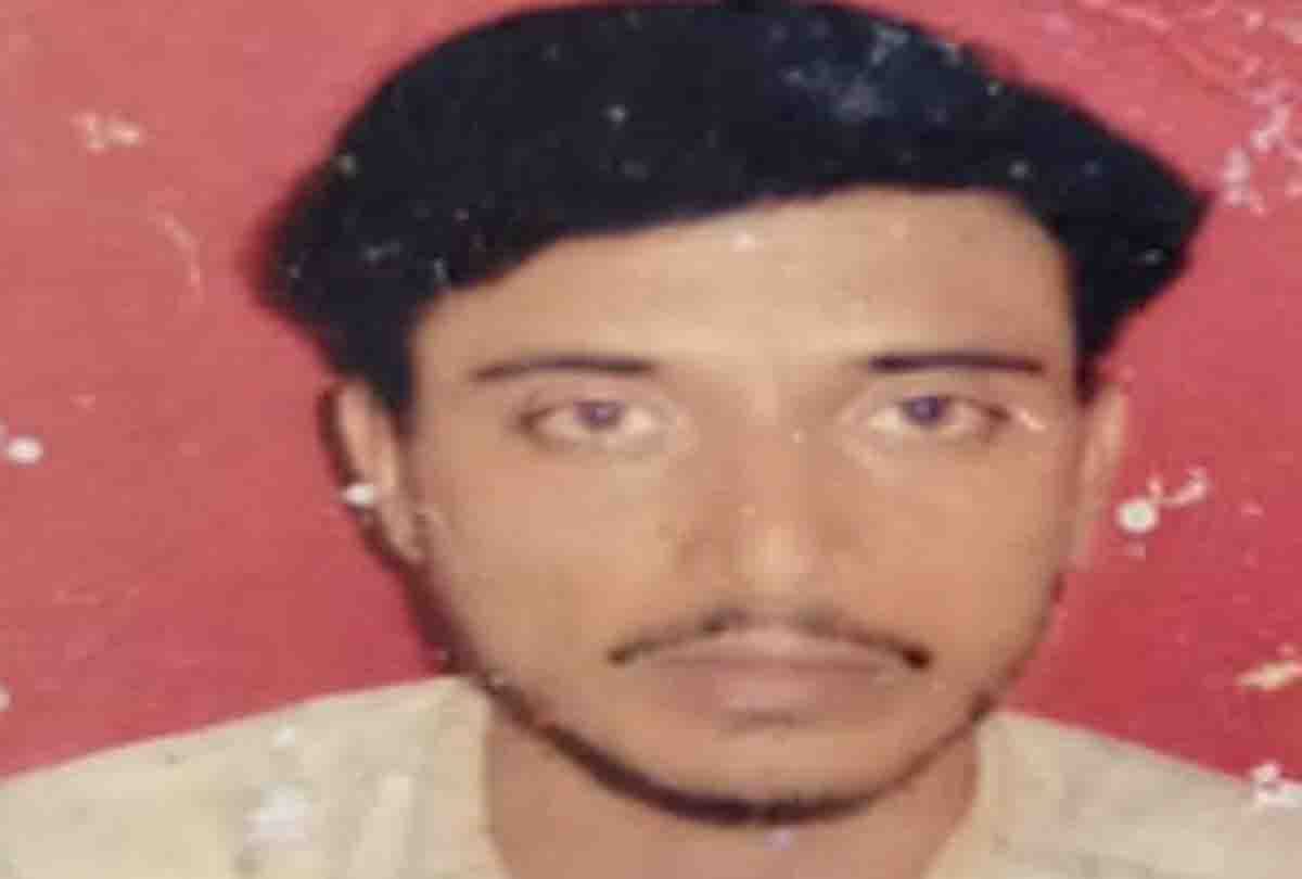 Killing of young man by taking him from home in Kannauj, dead body found in farm in village