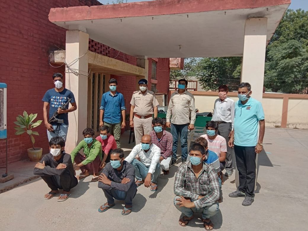 CIA arrested nine gangs of Deva gang