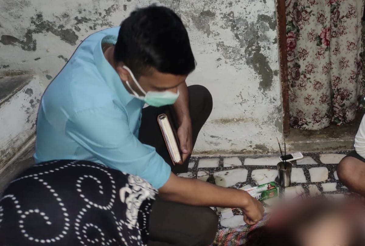 agra murder news: minor girl murdered in agra