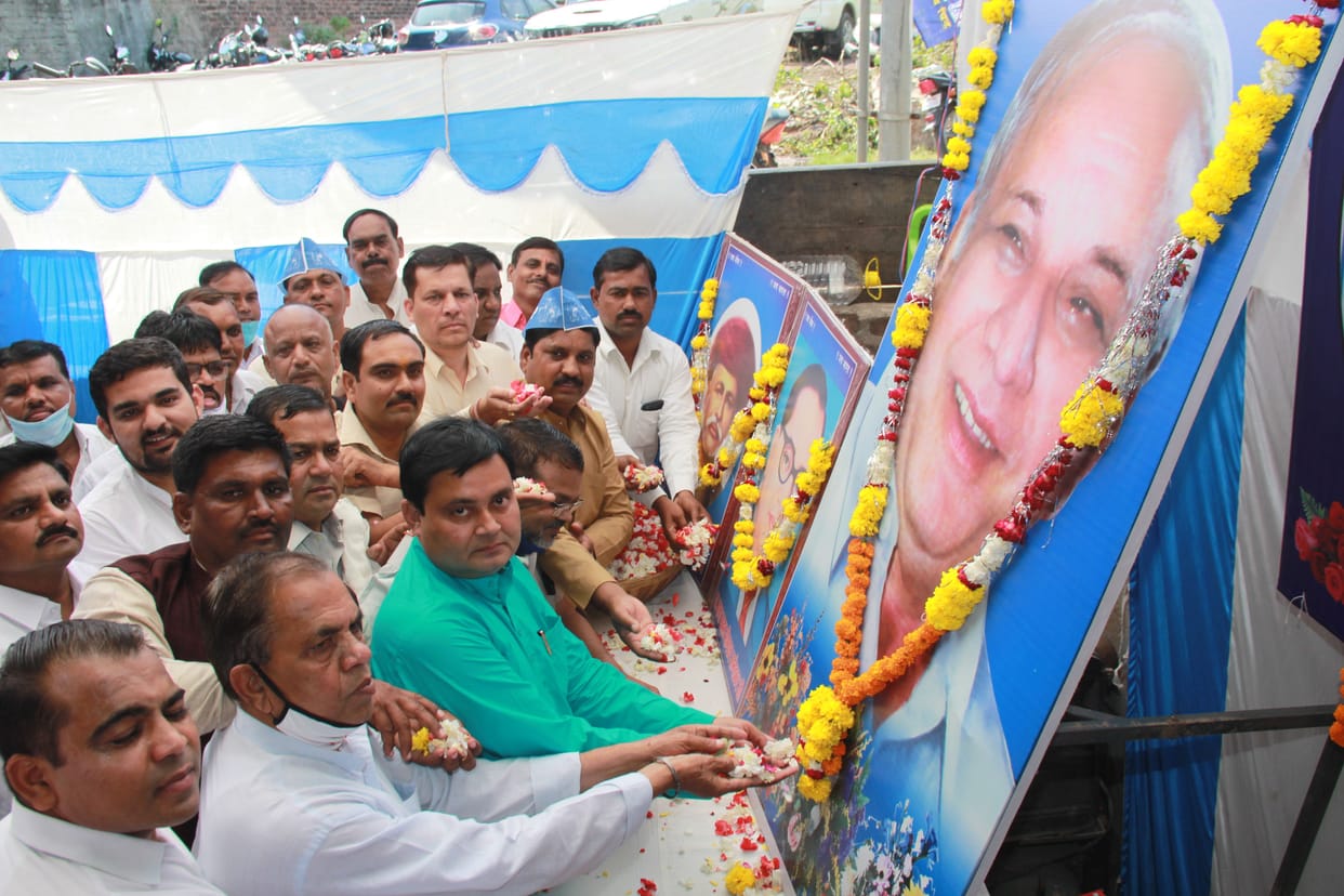 kanshi jaynti parinirman divas