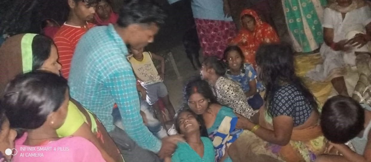 2 girls died due to wall collapse