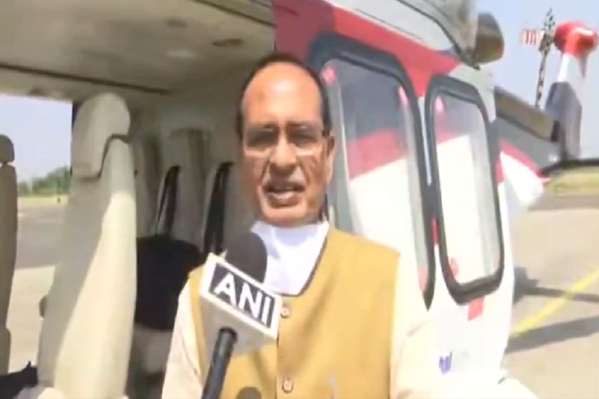 Shivraj Singh Chouhan attack on kamalnath, says I carry coconut and not a champagne bottle