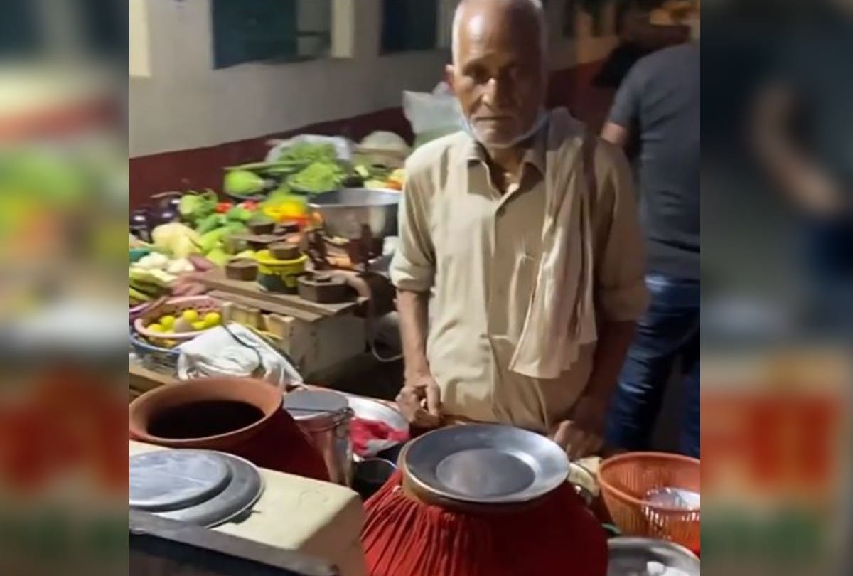 baba ka dhaba 90 year old man selling kaanji bada in agra