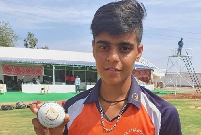 Cricketer Kashvee Gautam Selected for IPL 2020