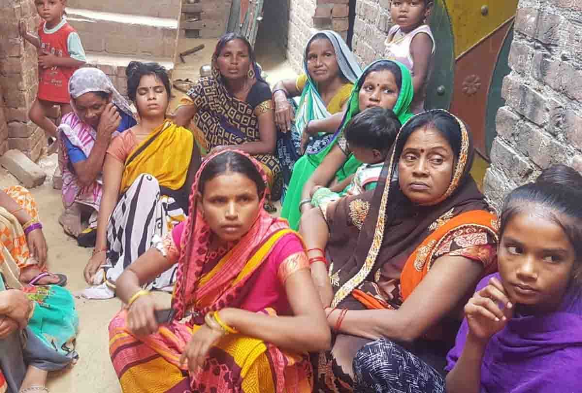 Farrukhabad: Young man brutally beaten to death up in front of house