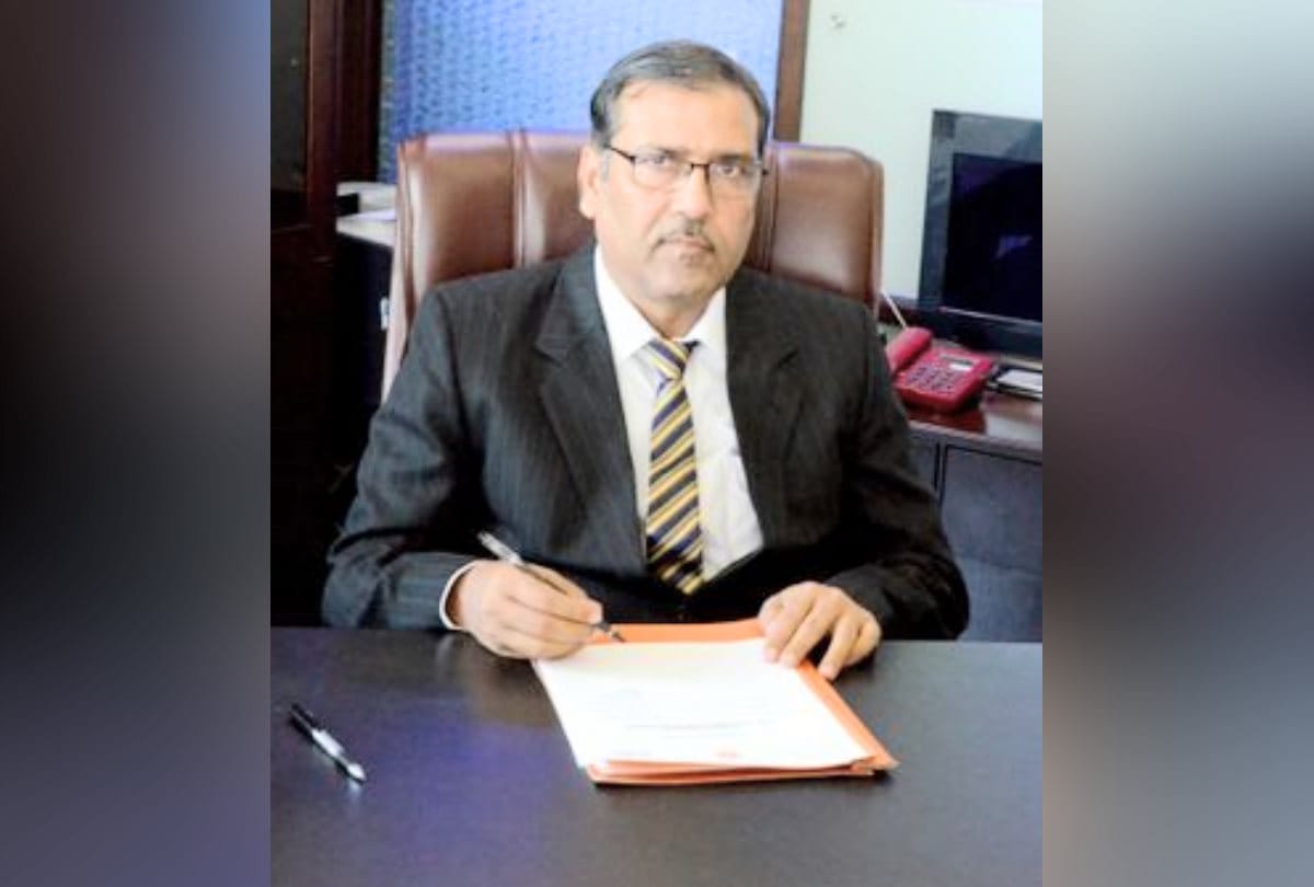 Prof. Vinod Yadav removed as director of NIT Hamirpur