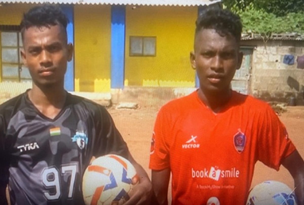 Out of the slum, two brothers Sunil and Ranjan Soren won the contract of the prestigious Punjab football club
