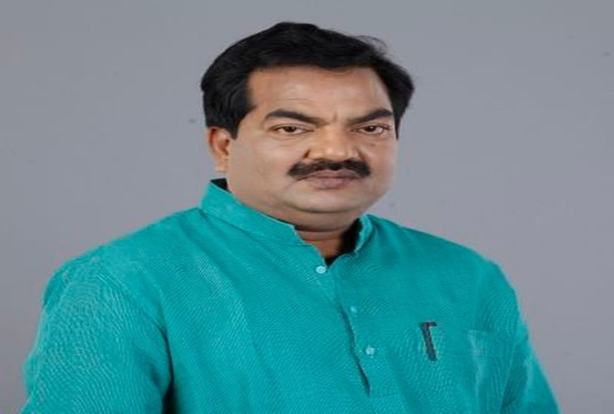 Case filed against BJD MLA Umakanta Samantray for attending funeral of party leader despite testing positive for corona