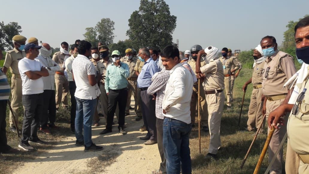 Construction of Fourlane continued in presence of police and administrative officers