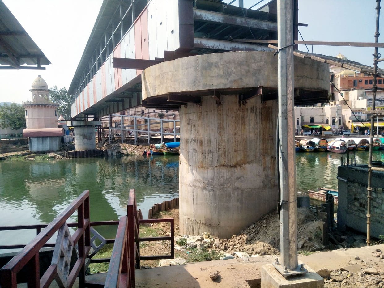 Construction of Mandakini river footover bridge stuck for three years