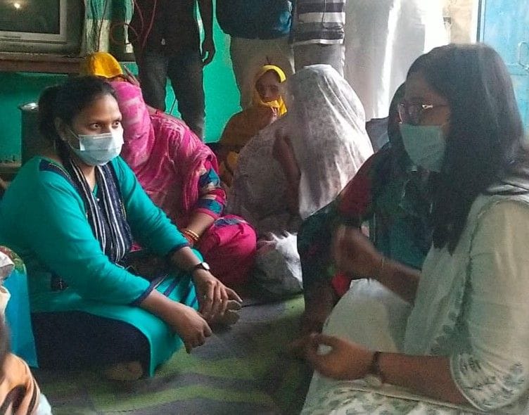 Hathras: Naxalite woman in the village of Bitiya