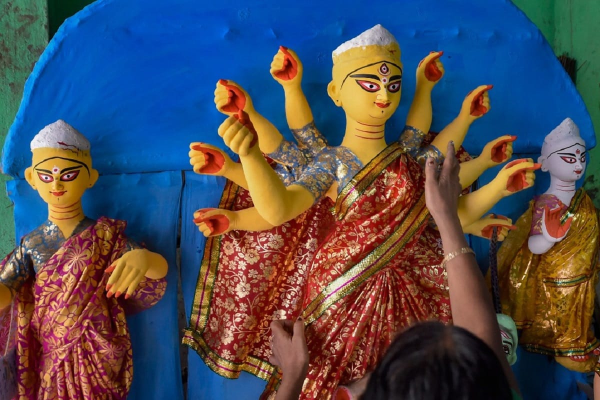 Durga puja 2021: Eco friendly Mother Durga to be worshipped at Pandals in Prayagraj this time