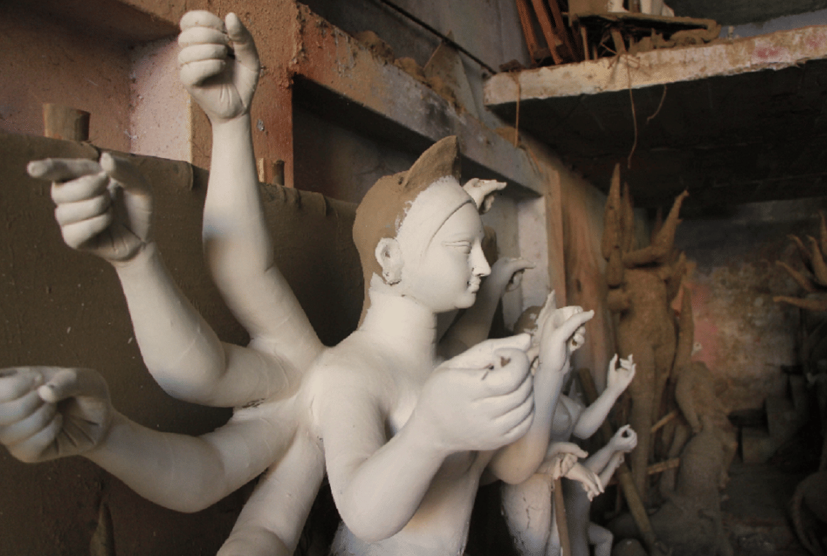 Permission got from government to install pandal and durga statue but now this big problem has arisen in varanasi up