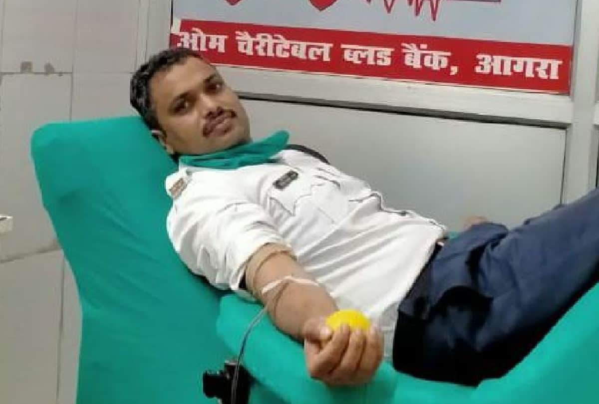 blood donor group of policemen for save life