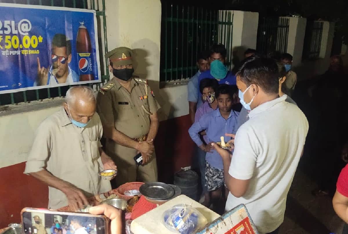 kanji bade wale baba agra mayor Naveen Jain promised to get the stall