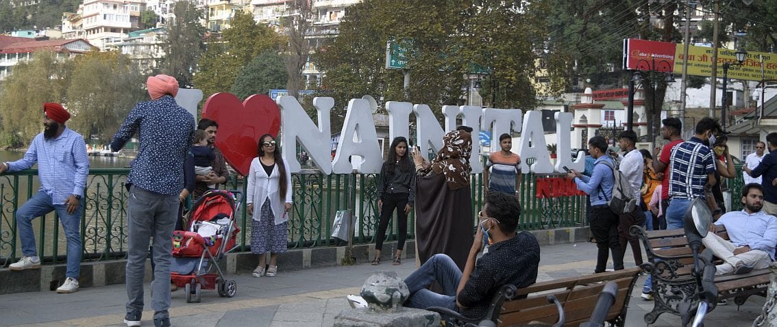 Rise from tourists in Nainital, influx of tourists increased on weekends after noon