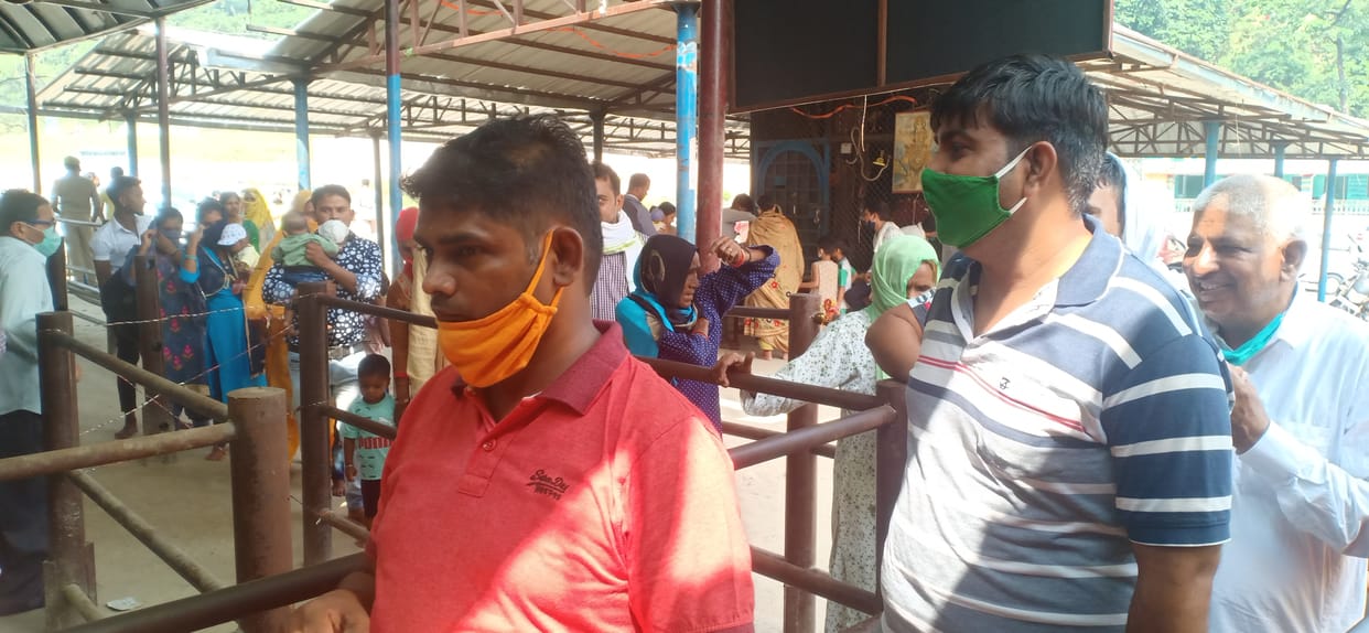 Devotees reach the court of mother Shakambhari on the ninth of Adhimas
