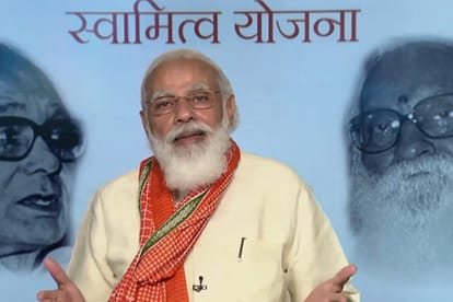 PM Modi distributed property card to the property owners