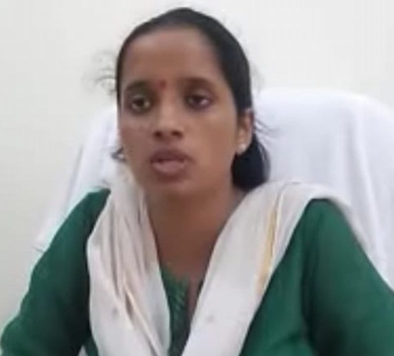 uttarakhand news: roorkee tehsildar sunaina rana government vehicle fell in to canal