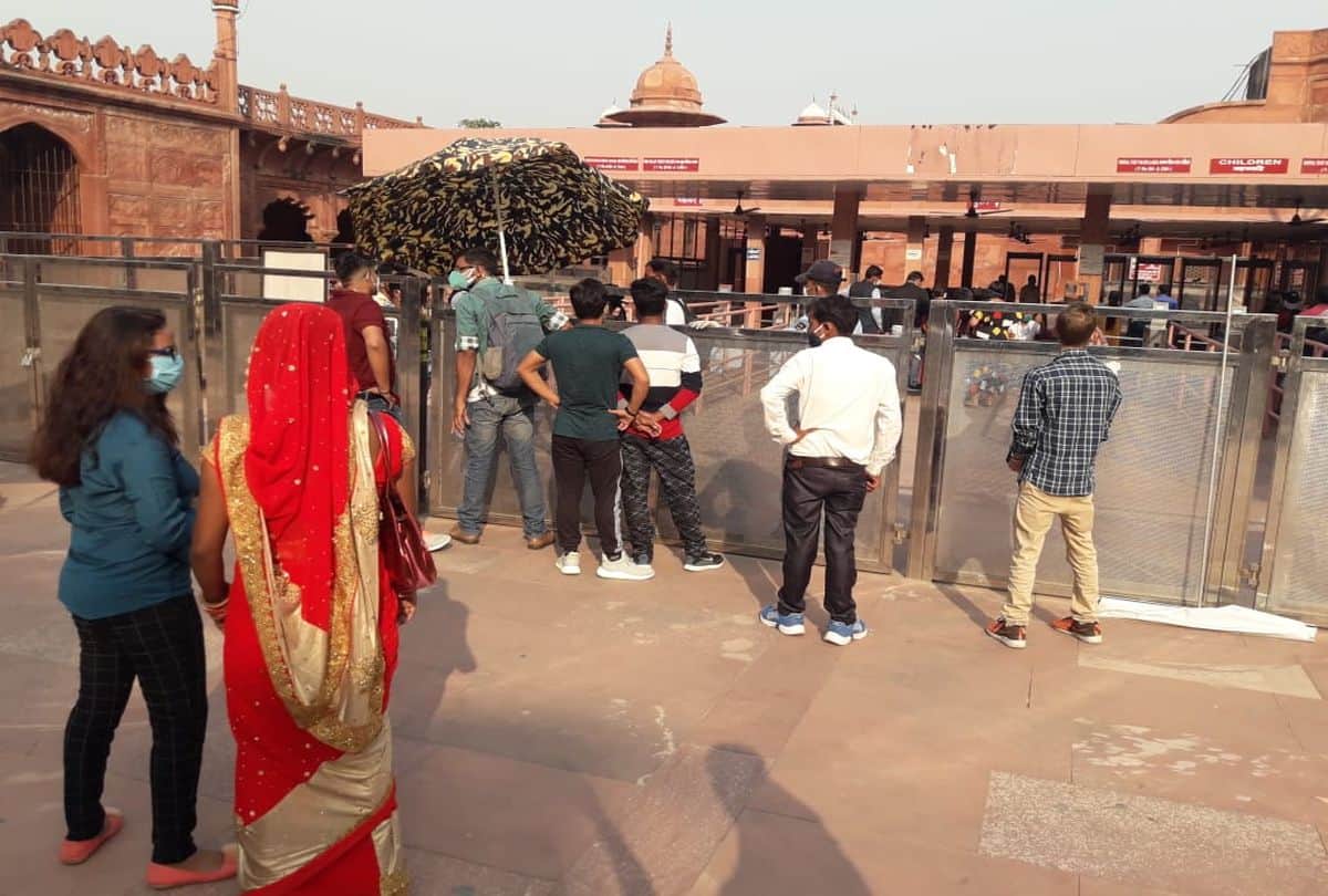 Taj mahal online ticket system fail after afternoon on sunday