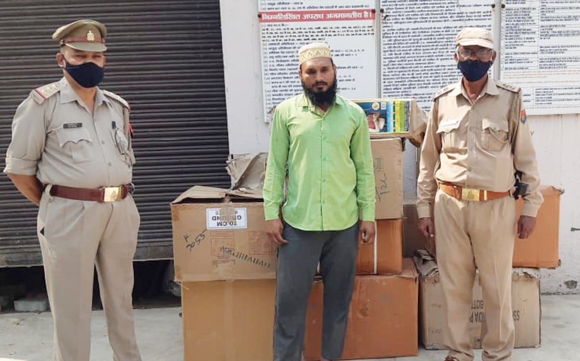 Illegal firecracker factory, three quintals fireworks recovered