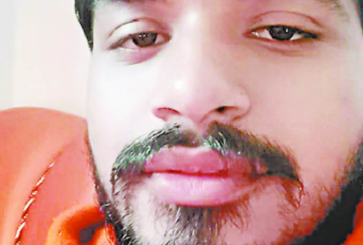 criminals shot priest for 120 bigha land in gonda, case filed