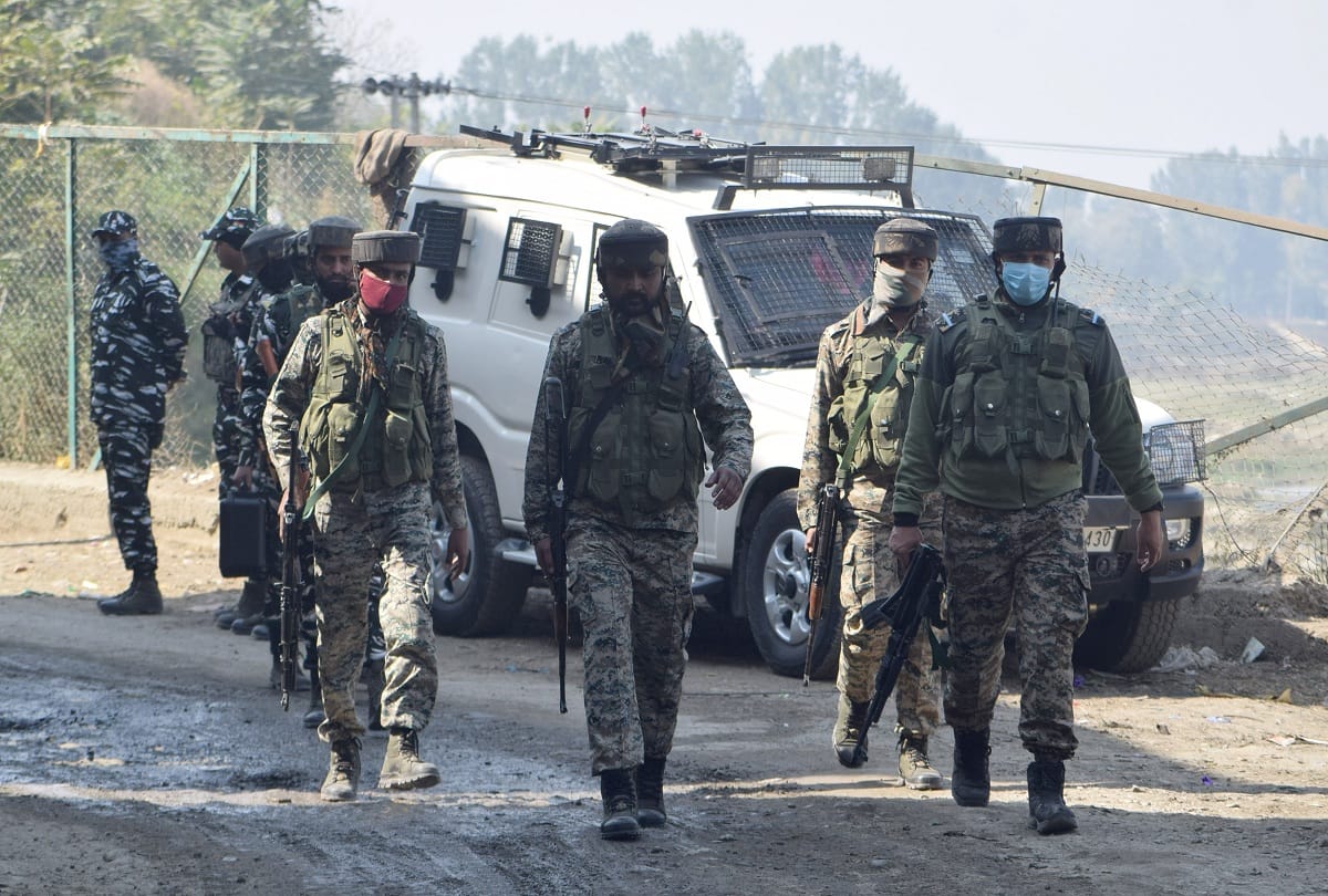 jammu and kashmir Army officials spoke to terrorist after surrender no problem son Video viral see photos