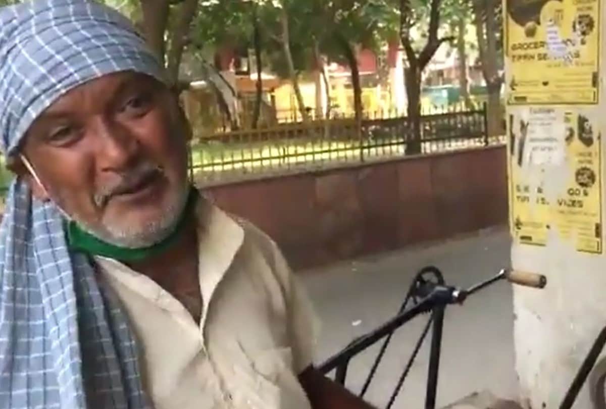 BJP MP and District Magistrate helped Divyang book seller Budhilal in Agra