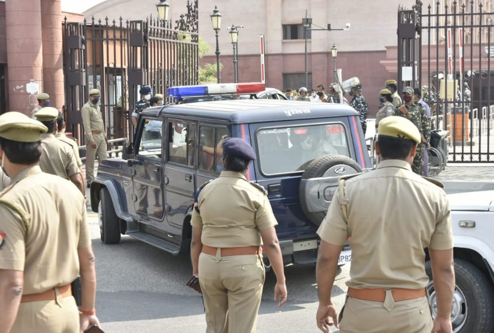 Hathras Rape Case Latest News Updates in Hindi