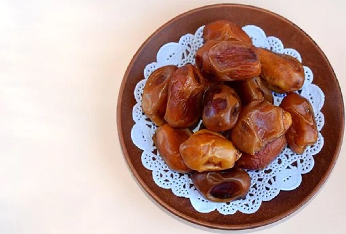 health benefits of dates for kids and babies