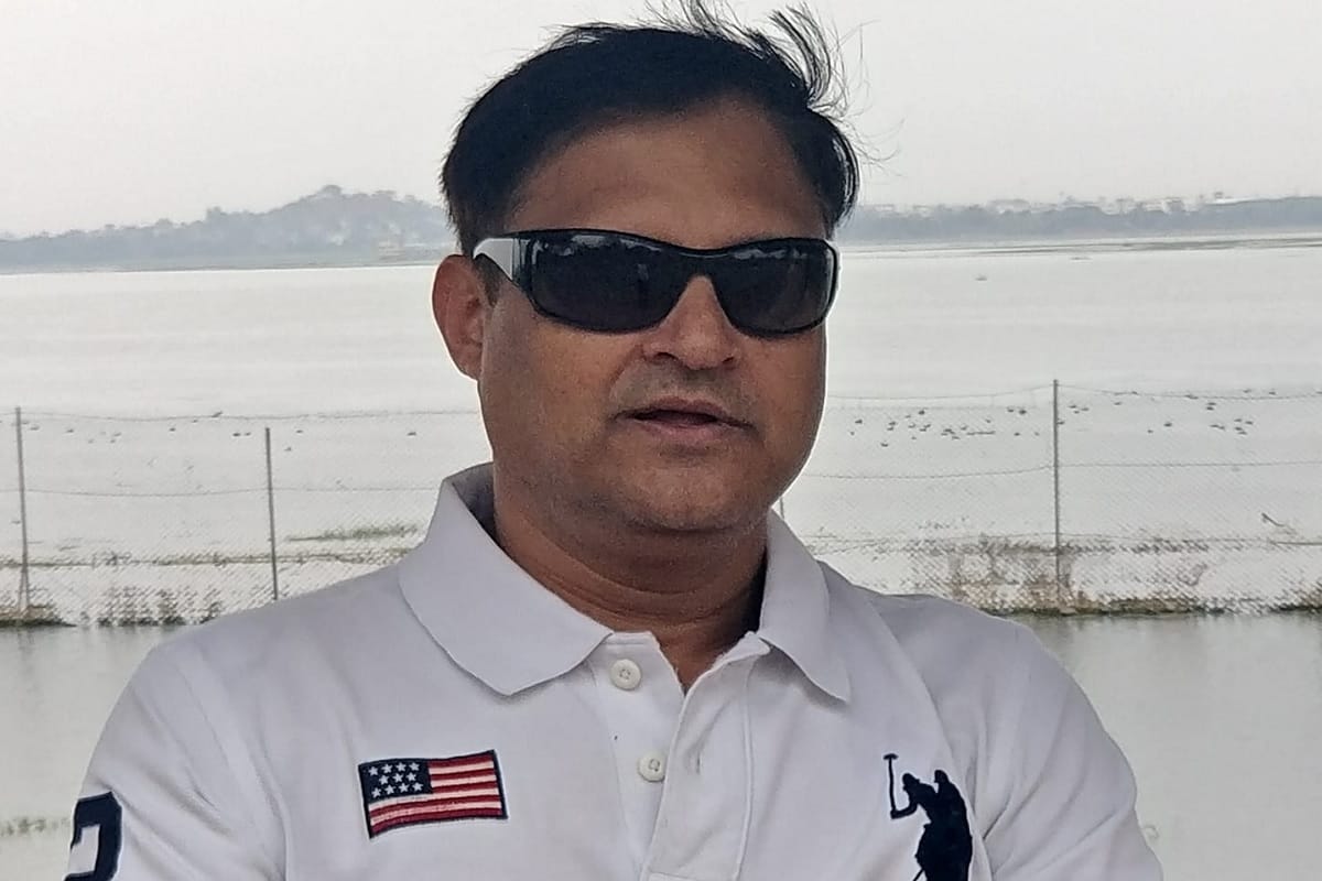 Madhya Pradesh health department joint Director Rakesh Munshi passed away
