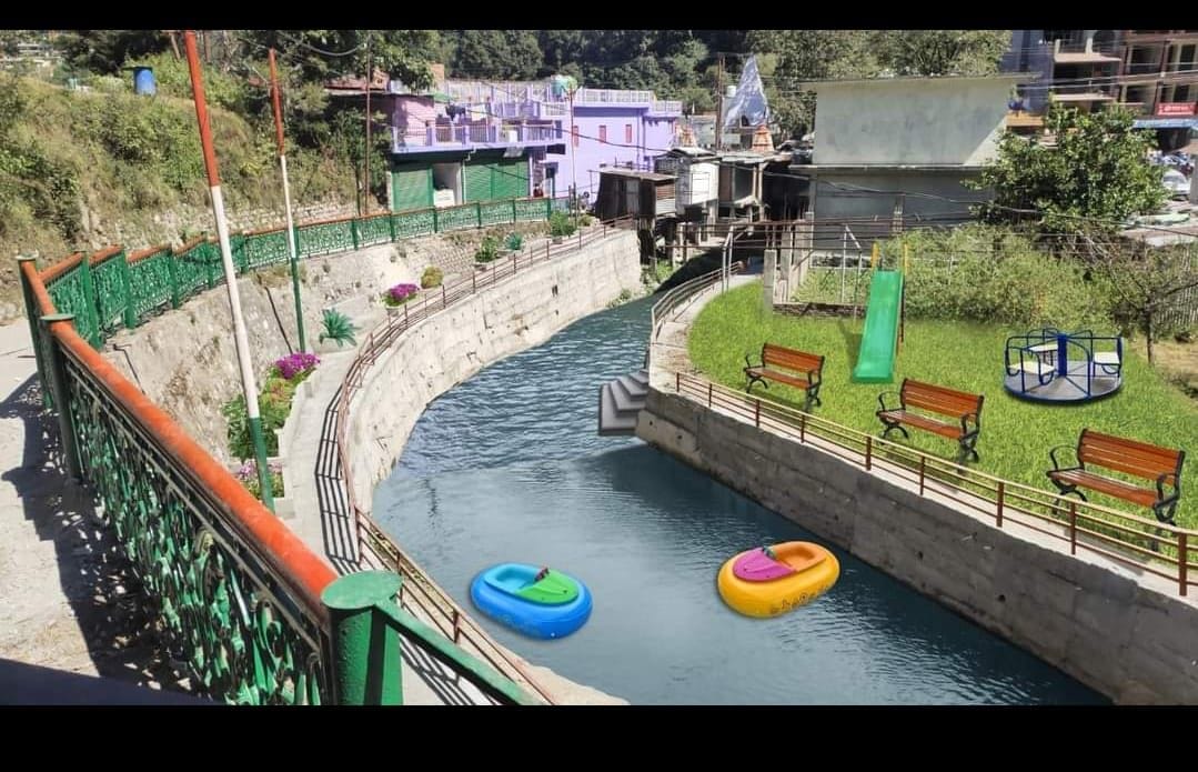 Will be able to enjoy mini swimming pool in Shipra river, small boat will also be run for children
