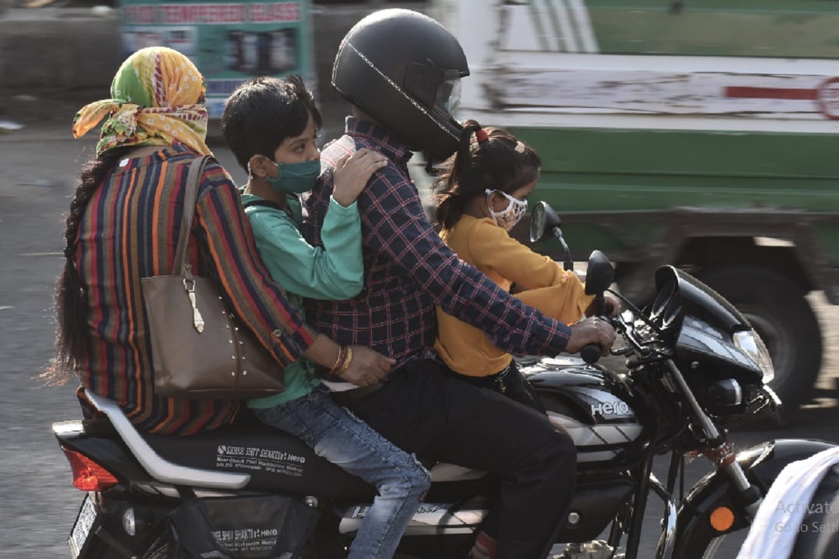 Meerut News: People are not following traffic rules in Meerut